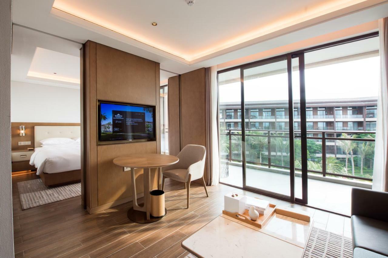 Wingate by Wyndham Hainan Chengmai Exterior foto