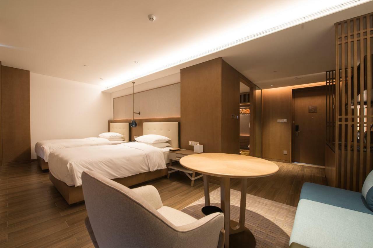 Wingate by Wyndham Hainan Chengmai Exterior foto