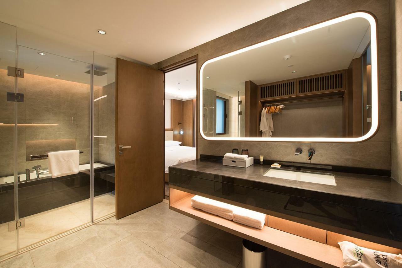 Wingate by Wyndham Hainan Chengmai Exterior foto